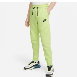 Nike Sportswear Tech Fleece Big Kids Pants In Light Liquid Green XL